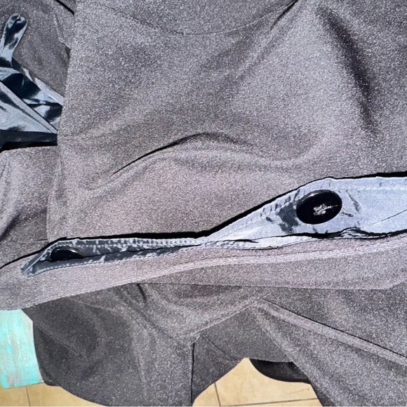 Apropos Black Belted Trench Coat Size Medium - Picture 8 of 15